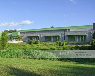 Photo 2 of Extra Space Storage - 2375 Philmont Avenue, Huntingdon Valley, PA