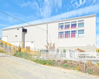 Photo 3 of Extra Space Storage - 1018 South Highland Avenue, Tacoma, WA