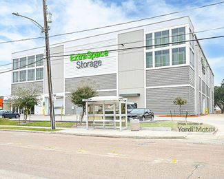 Photo 3 of Extra Space Storage - 5414 Calhoun Road, Houston, TX