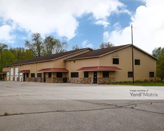 Photo 3 of Hawkeye Self Storage - 3574 Green Pointe Center, Hamilton, MI
