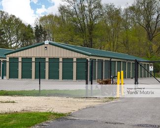 Photo 4 of Hawkeye Self Storage - 3574 Green Pointe Center, Hamilton, MI