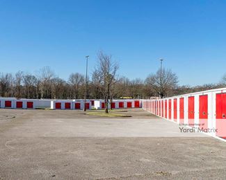 Photo 3 of CubeSmart Self Storage - 4875 Stage Road, Memphis, TN