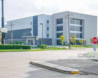 Photo 3 of Storage Center, The - 100 Rushing Road West, Denham Springs, LA