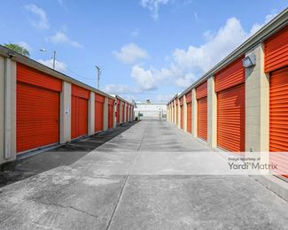 Photo 3 of Mini-Maxi Storage Center - 8891 North Florida Avenue, Tampa, FL