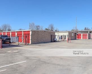 Photo 2 of Kicker Road Self Storage - 916 Kicker Road, Tuscaloosa, AL