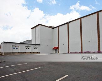 Photo 2 of 10X Self Storage - 40 Pullman Street, Worcester, MA
