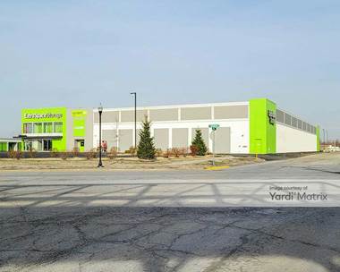 Storage Units for Rent available at 6641 Columbia Avenue, Hammond, IN 46320