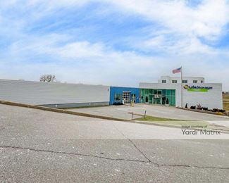 Photo 3 of Extra Space Storage - 11100 Linpage Place, Saint Louis, MO