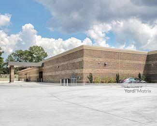 Photo 2 of StorageMax - 1197 Old Fannin Road, Brandon, MS