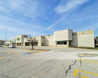 Photo 2 of Extra Space Storage - 571 West 14th Street, Chicago Heights, IL