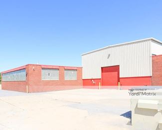 Photo 4 of Storage King USA - 26470 Lakeland Blvd, Euclid, OH