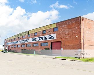 Photo 3 of Galveston Indoor Storage - 202 37th Street, Galveston, TX