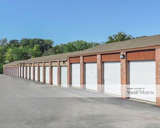 Photo 2 of Extra Space Storage - 11210 Midland Blvd, St. Louis, MO