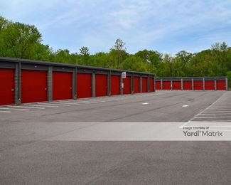 Photo 4 of Extra Space Storage - 43955 Michigan Avenue, Canton, MI
