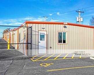 Photo 3 of Royal State Storage - 16400 East US Hwy, Independence, MO