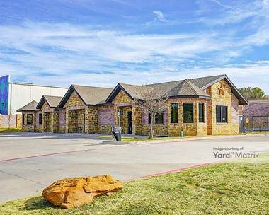Storage Units for Rent available at 2130 West Pleasant Ridge Road, Arlington, TX 76015