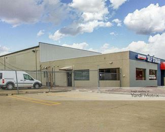 Photo 3 of National Storage - 31465 West Eight Mile Road, Livonia, MI