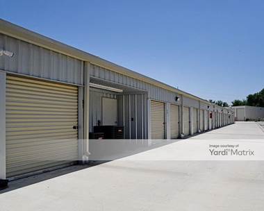 Storage Units for Rent available at 9355 Jacksboro Hwy, Fort Worth, TX 76135