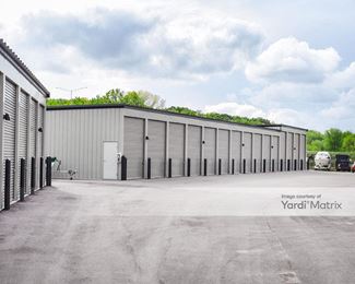 Photo 4 of Lakestone Storage - 5954 Daentl Service Road, DeForest, WI