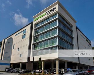 Photo 1 of Extra Space Storage - 166 16th Street, Atlanta, GA