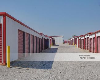 Photo 1 of SecurCare Self Storage - 724 East Prairie Grove Road, Guthrie, OK
