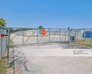 Photo 1 of Willis Easy Storage - 14210 Longstreet Road, Willis, TX