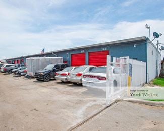 Photo 1 of 1800 Warehouse - 2401 SW 31st Avenue, Hallandale Beach, FL
