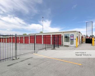 Photo 4 of Store Space Self Storage - 400 East Brannick Road, Minooka, IL