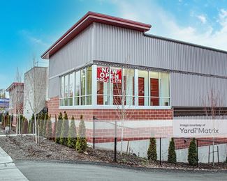 Photo 3 of West Coast Self Storage - 1625 SW 114th Street, Burien, WA