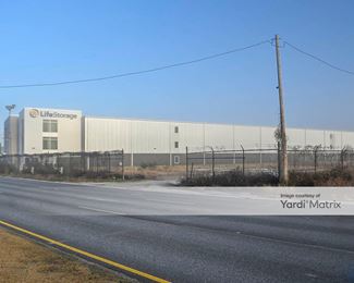Photo 3 of Storage Center, The - 445 Jefferson Hwy, New Orleans, LA