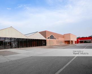 Photo 5 of CubeSmart Self Storage - 3180 North Highway 67, Florissant, MO
