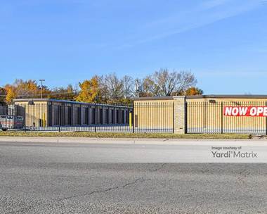 Storage Units for Rent available at 2108 East Broadway, West Memphis, AR 72301
