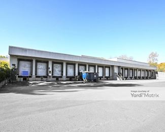 Photo 4 of Extra Space Storage - 53 Manning Road, Enfield, CT