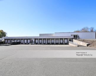 Photo 5 of Extra Space Storage - 53 Manning Road, Enfield, CT