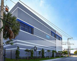 Photo 2 of Snapbox Self Storage - 15025 NE 18th Avenue, North Miami, FL