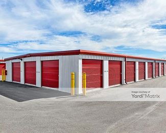 Photo 2 of Storage King USA - 5015 North Star Avenue, Panama City, FL
