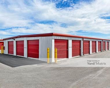 Storage Units for Rent available at 5015 North Star Avenue, Panama City, FL 32404