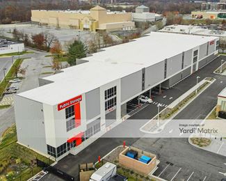 Photo 2 of Public Storage - 9742 Reisterstown Road, Owings Mills, MD