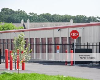 Photo 4 of Moove In Self Storage - 2148 East High Street, Pottstown, PA