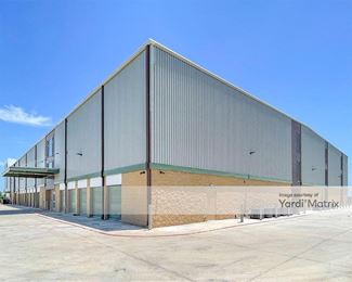 Photo 4 of Amy-s Attic Self Storage - 1821 South New Road, Waco, TX