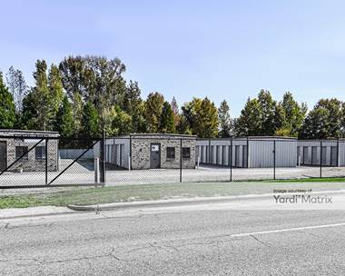 Storage Units for Rent available at 1675 Cedar Creek Road, Fayetteville, NC 28312