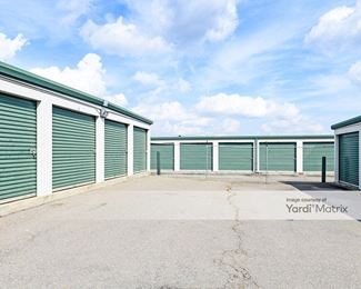 Photo 2 of American Flag Self Storage - 362 North Reilly Road, Fayetteville, NC