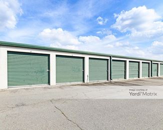 Photo 3 of American Flag Self Storage - 362 North Reilly Road, Fayetteville, NC