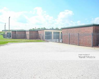 Storage Units for Rent available at 9875 Fayetteville Road, Raeford, NC 28376