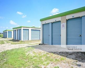 Photo 2 of TriLink Storage - 1600 Starlite Drive, Lumberton, NC