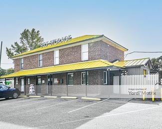 Photo 1 of Storage King USA - 820 South Reilly Road, Fayetteville, NC