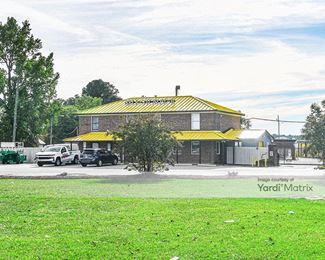 Photo 3 of Storage King USA - 820 South Reilly Road, Fayetteville, NC