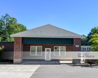 Photo 3 of Elite Storage - 2203 Woodland Avenue, Sanford, NC