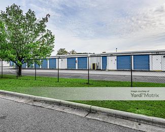 Photo 2 of Extra Space Storage - 108 Skateway Drive, Fayetteville, NC