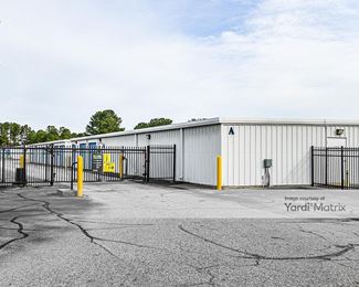Photo 4 of Extra Space Storage - 108 Skateway Drive, Fayetteville, NC